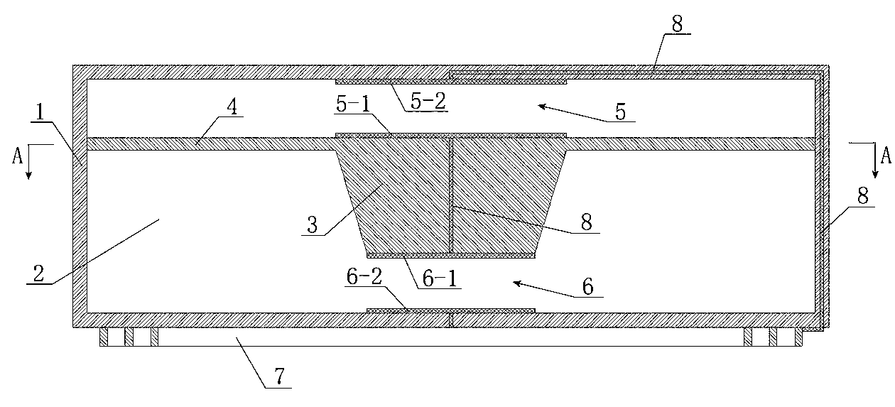 Wireless passive capacitive accelerometer