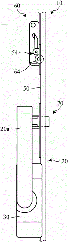 Lock device and sliding door including lock device