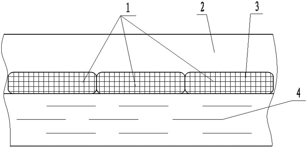 Temporary road construction method in water scour area