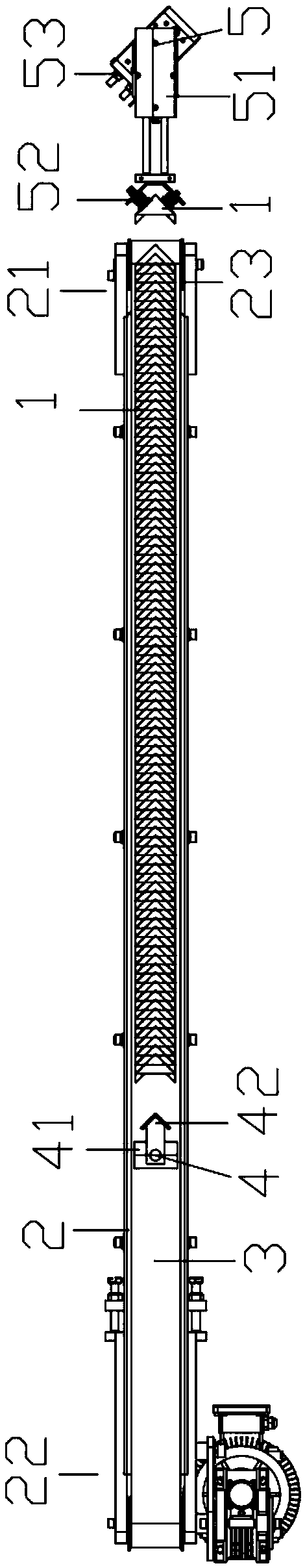 Corner wrapping mechanism for ceramic tile packaging