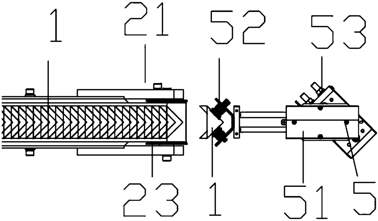 Corner wrapping mechanism for ceramic tile packaging