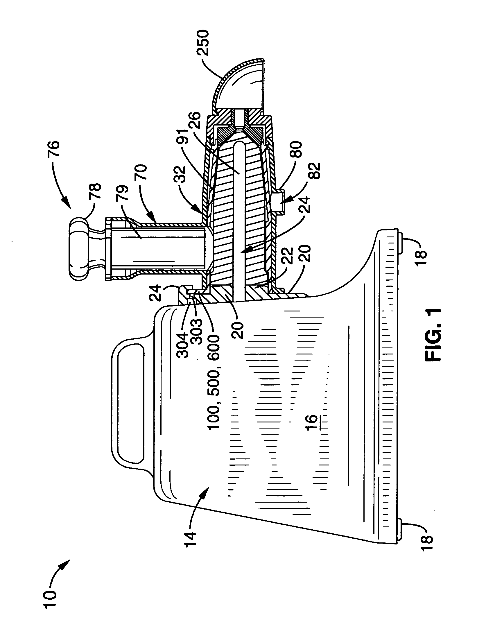 Juicer with alternate cutters