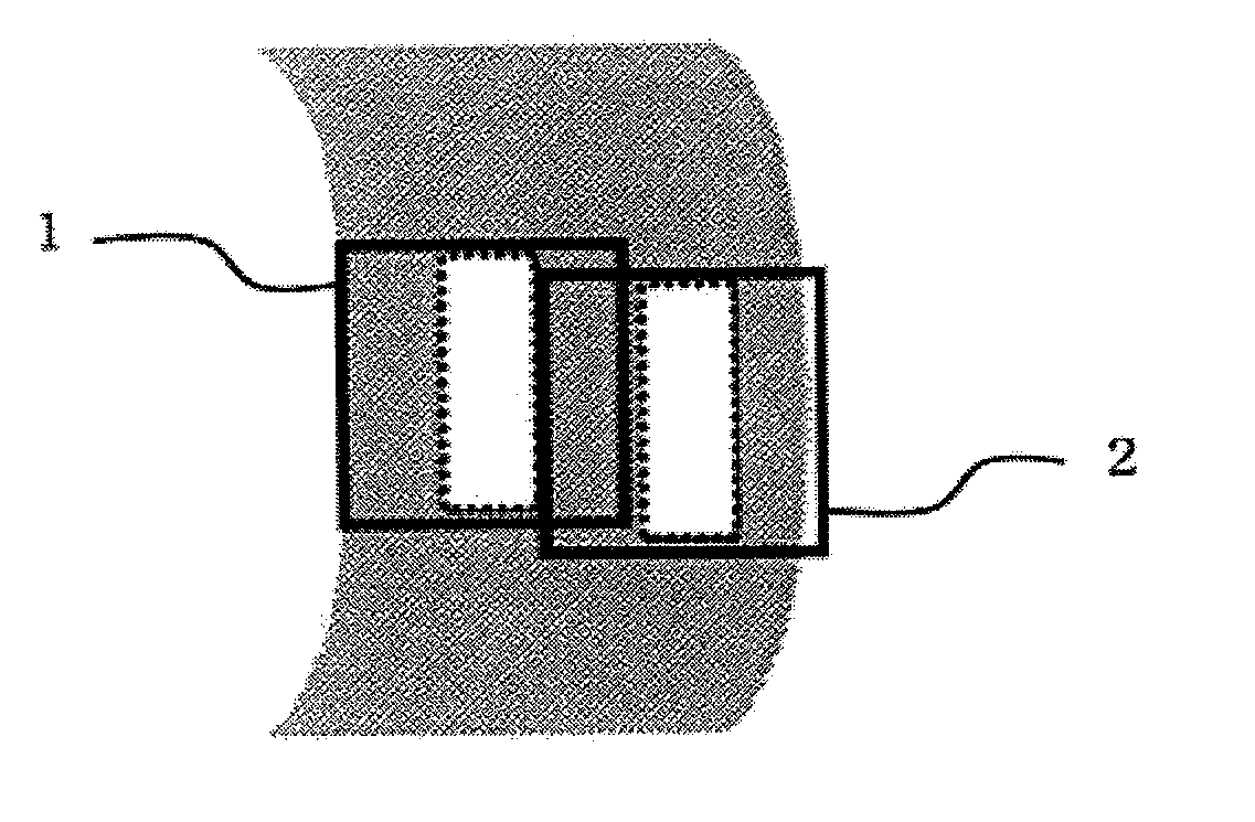 Porous hollow fiber membrane for treating blood