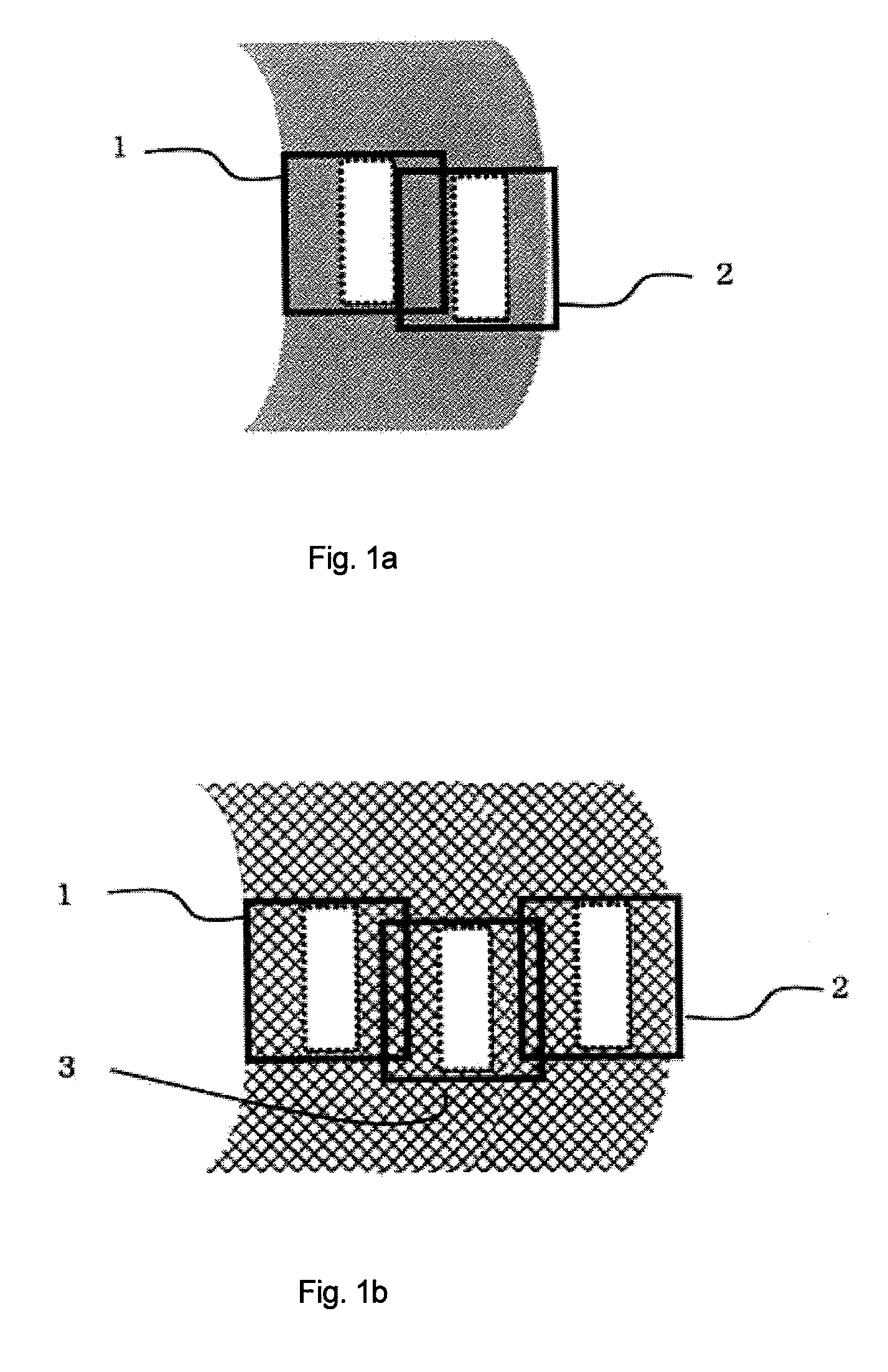 Porous hollow fiber membrane for treating blood