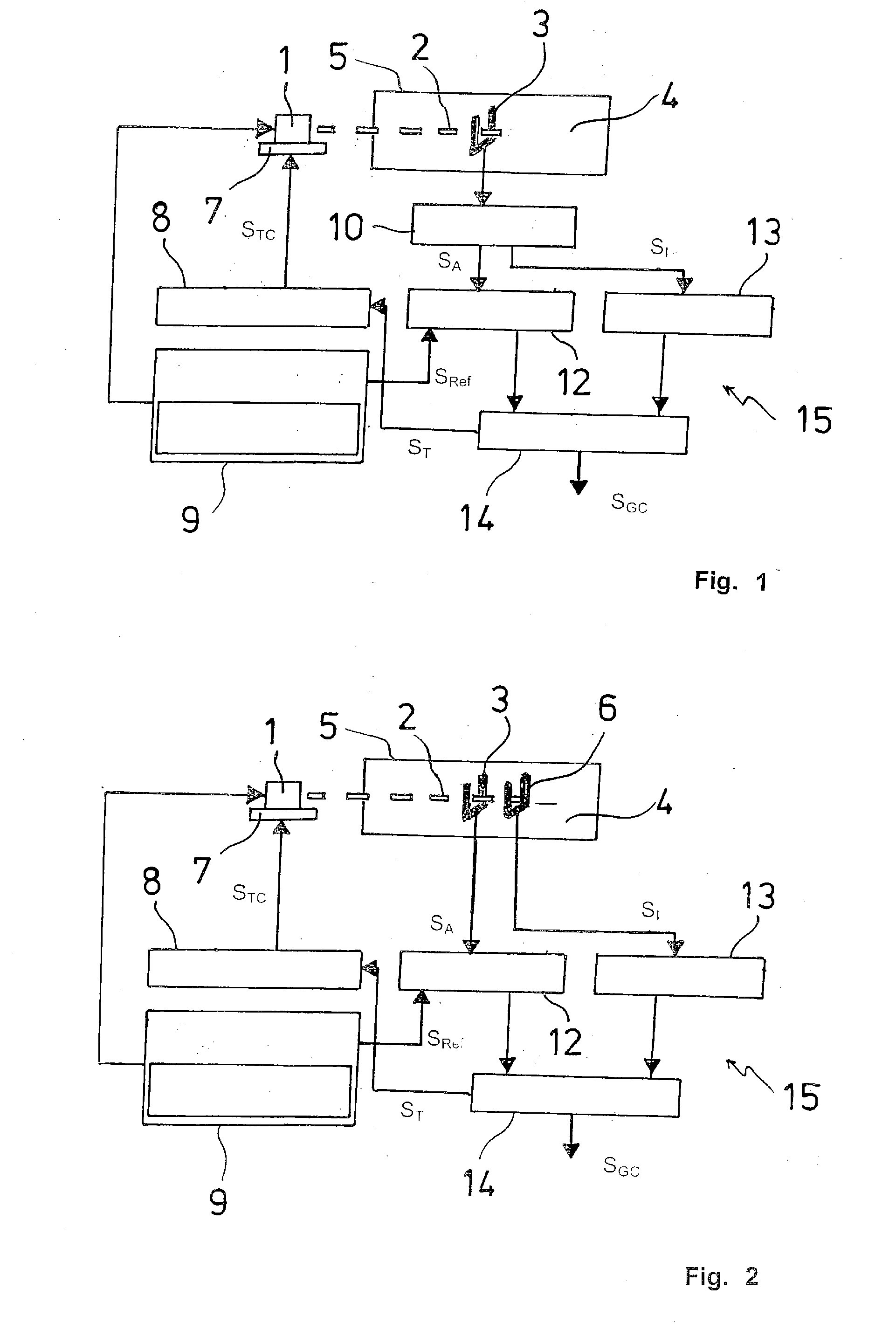 Method and gas sensor for performing quartz-enhanced photoacoustic spectroscopy