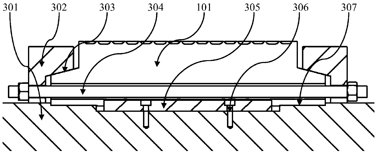 Pad type roller skin structure of medium-pressure roller press