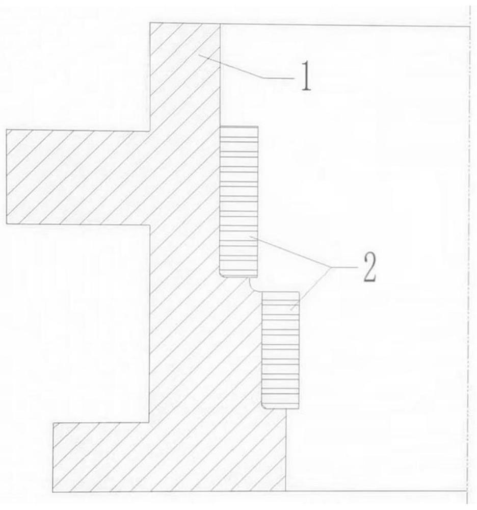 A method of vacuum brazing large-scale outer ring welding components