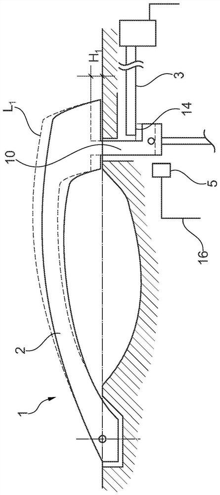 Operation of motor vehicle door handles