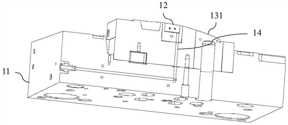 Injection molding system and injection molding method