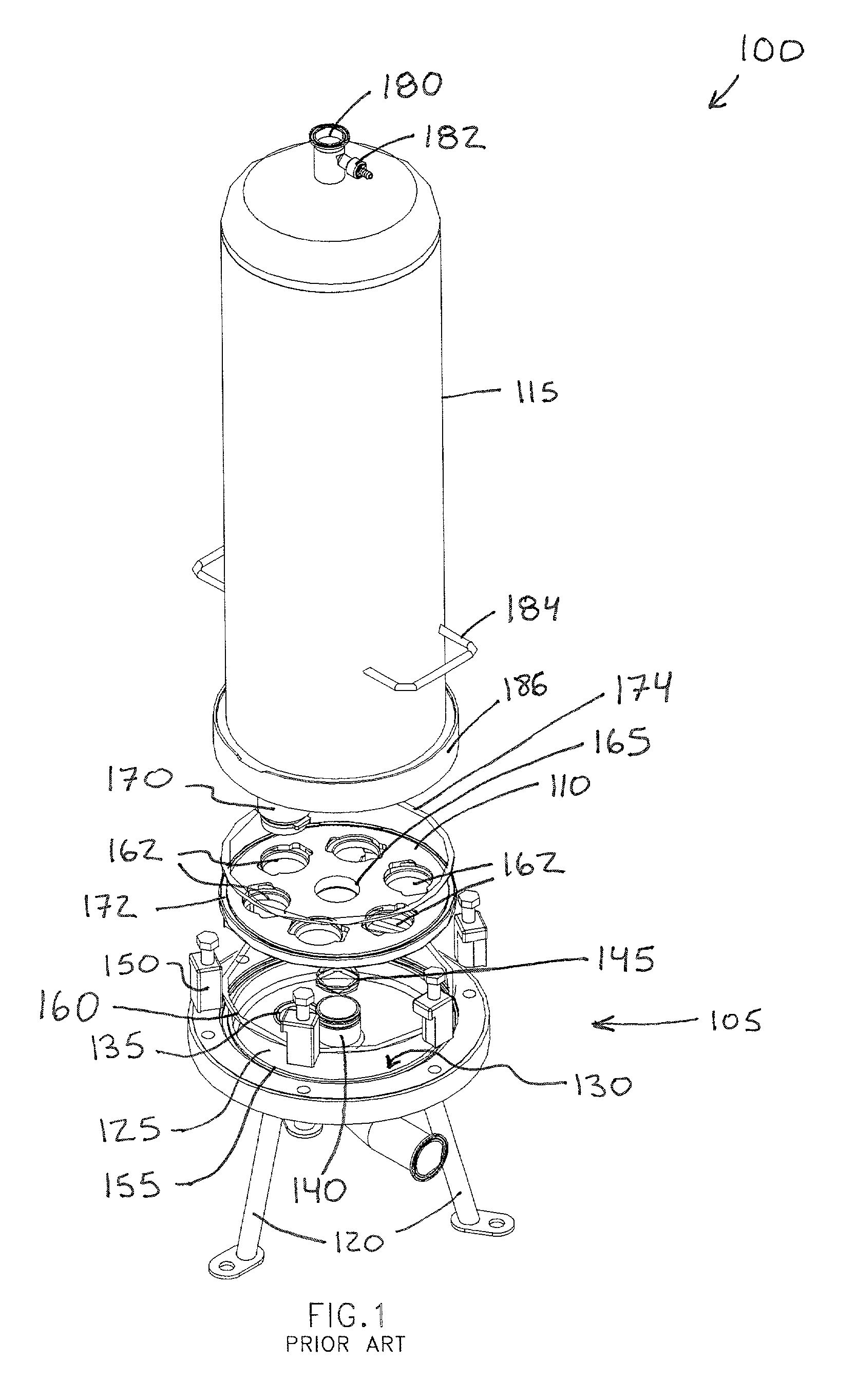 Integrated filter housing with associated cleaning system and method