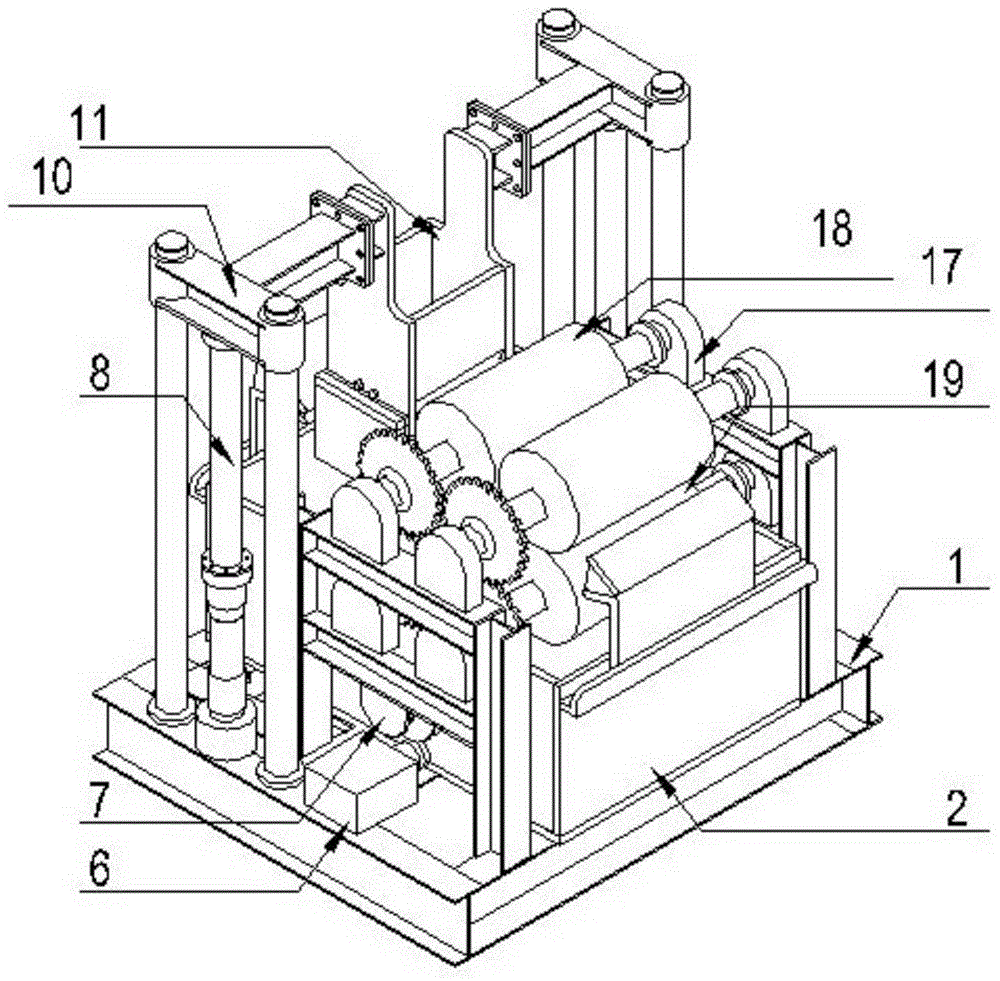 Steel coating device and production method thereof