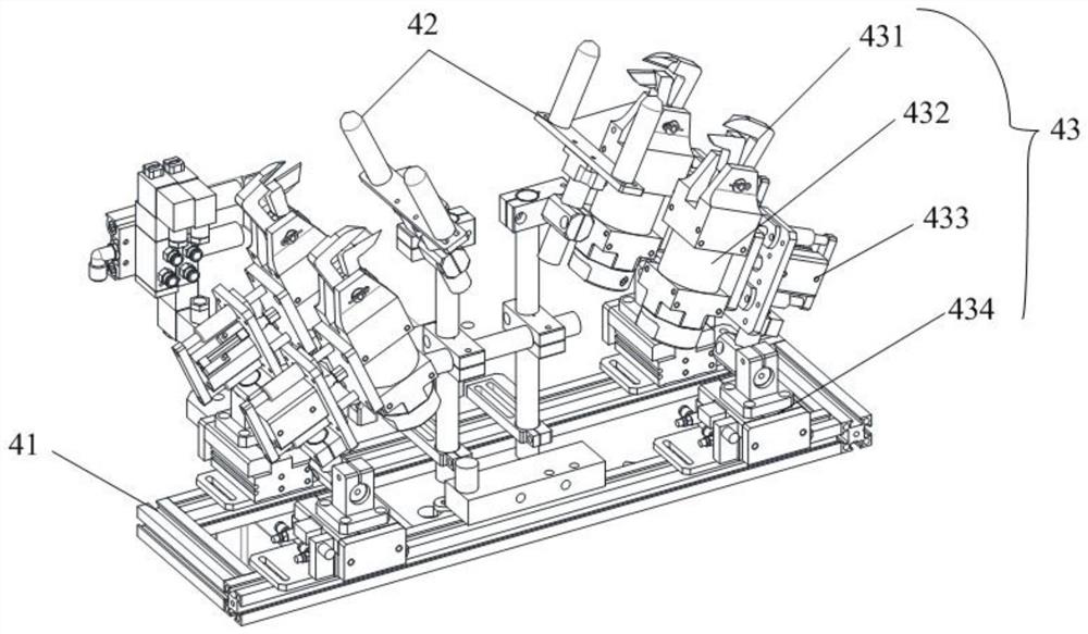 A system and method for automatic shearing of nozzles of injection molded parts