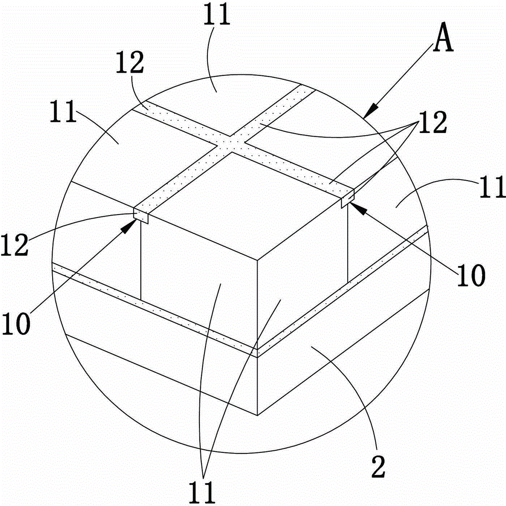 Stone mosaic board and production technology thereof