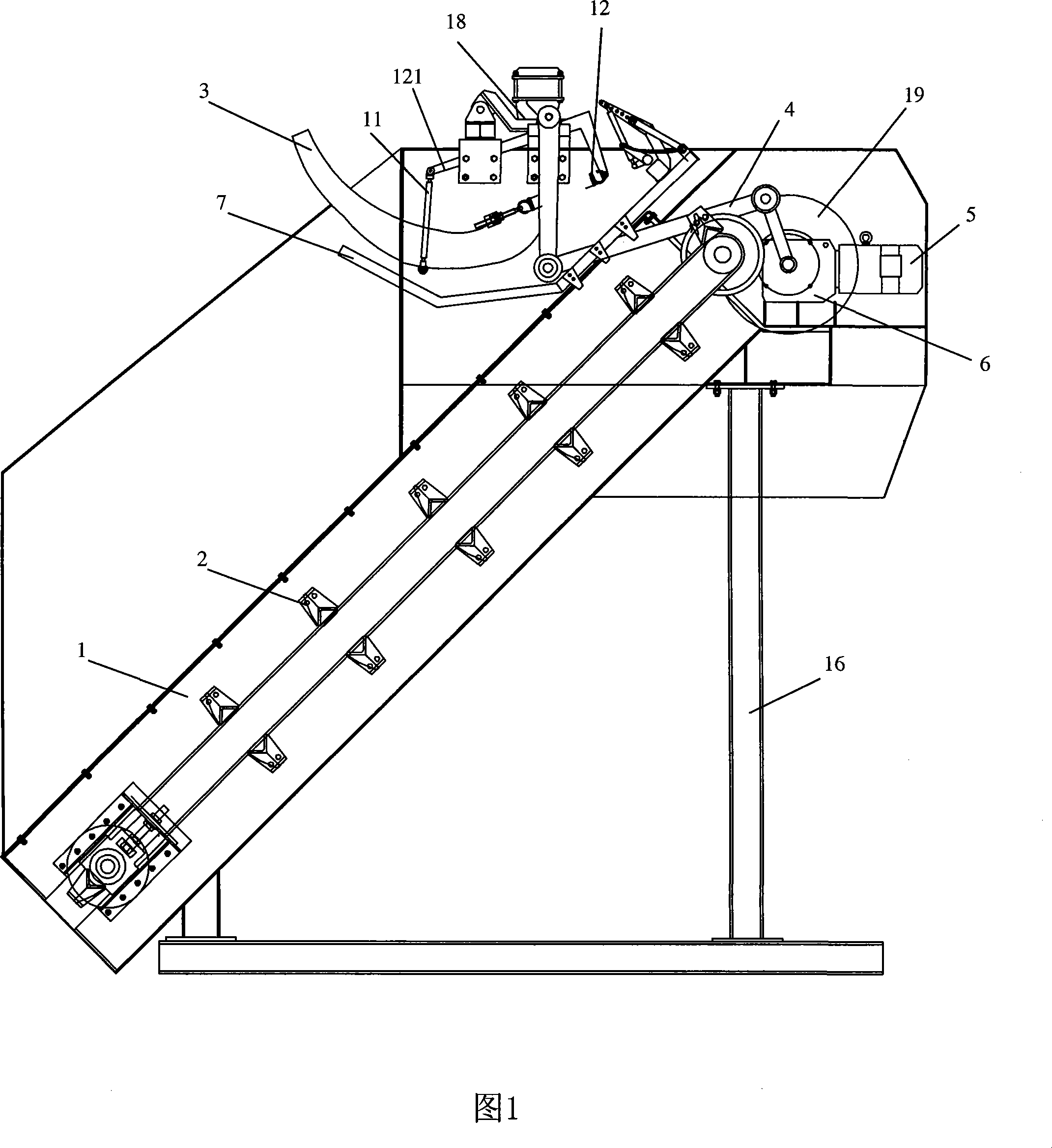 Saw-swinging type bag breaker