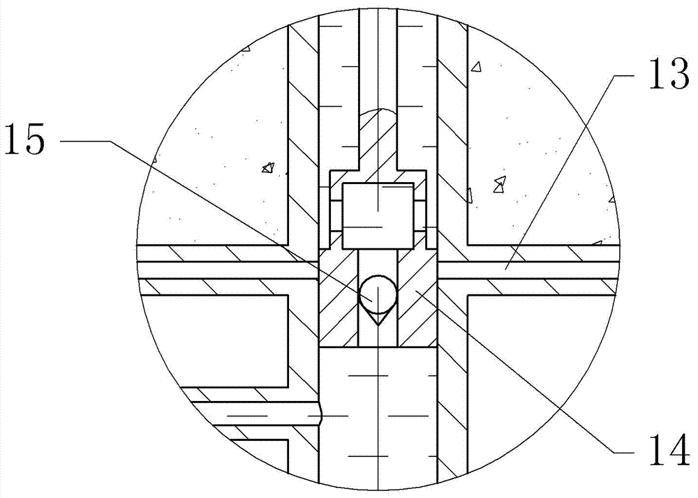 Low-temperature fermenting apparatus for baijiu