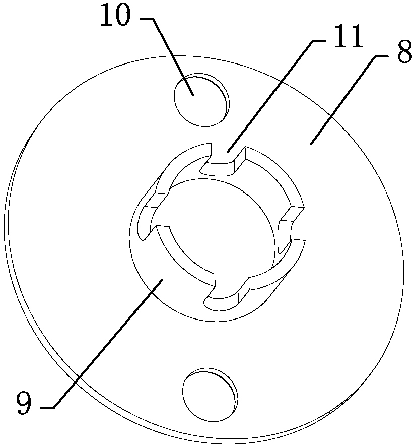 Silencer and silencing method thereof