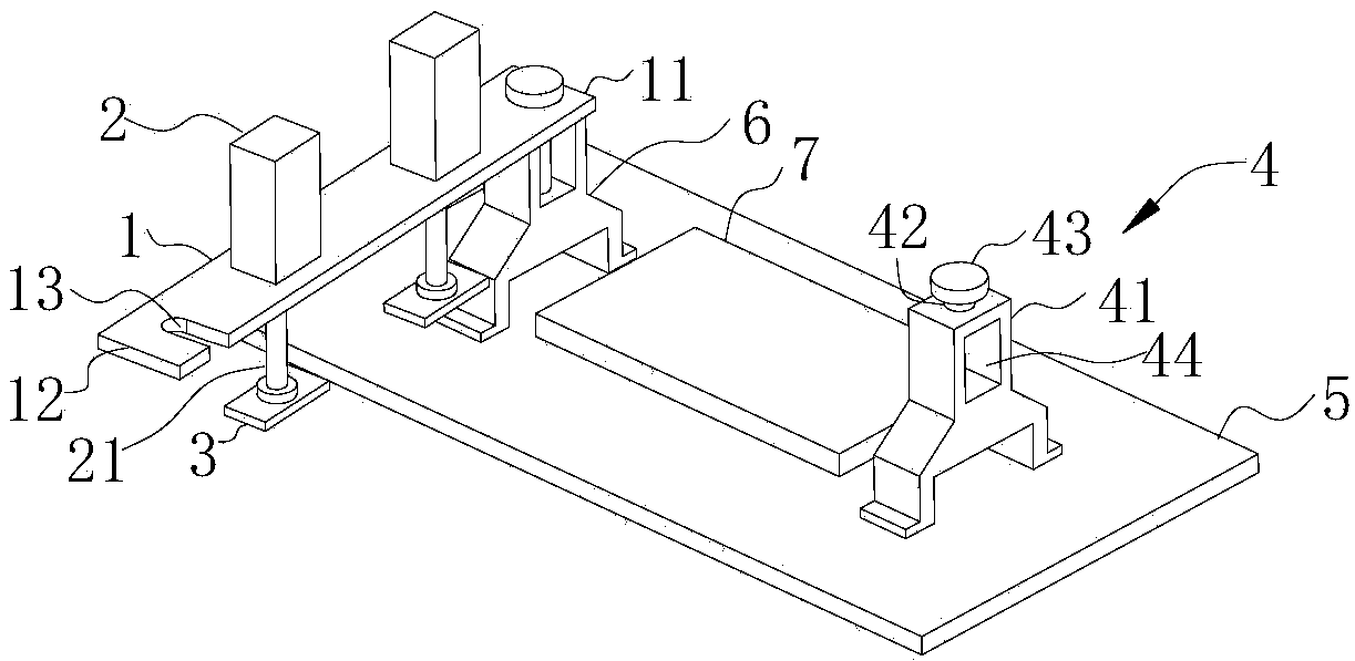 Sawing machine clamp