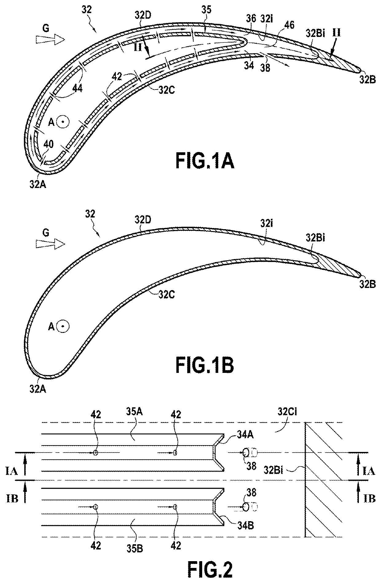 Turbine stator blade cooled by air-jet impacts