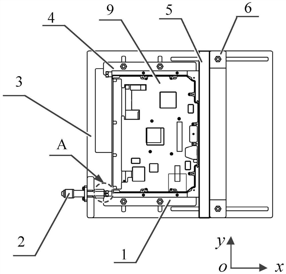 Auxiliary clamping device for airtightness detection of liquid cooling module