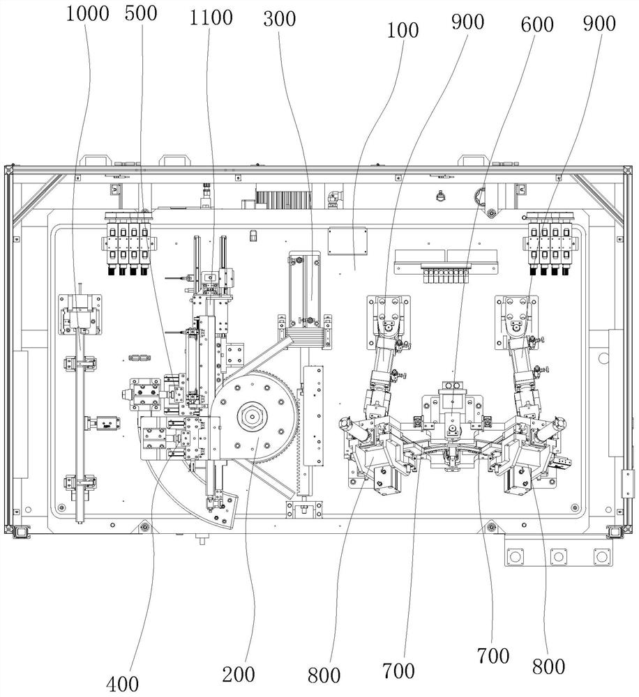 Three-dimensional bending device for vehicle door reinforcing rod