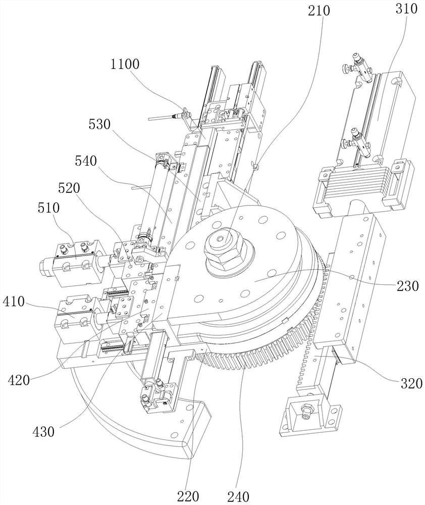 Three-dimensional bending device for vehicle door reinforcing rod