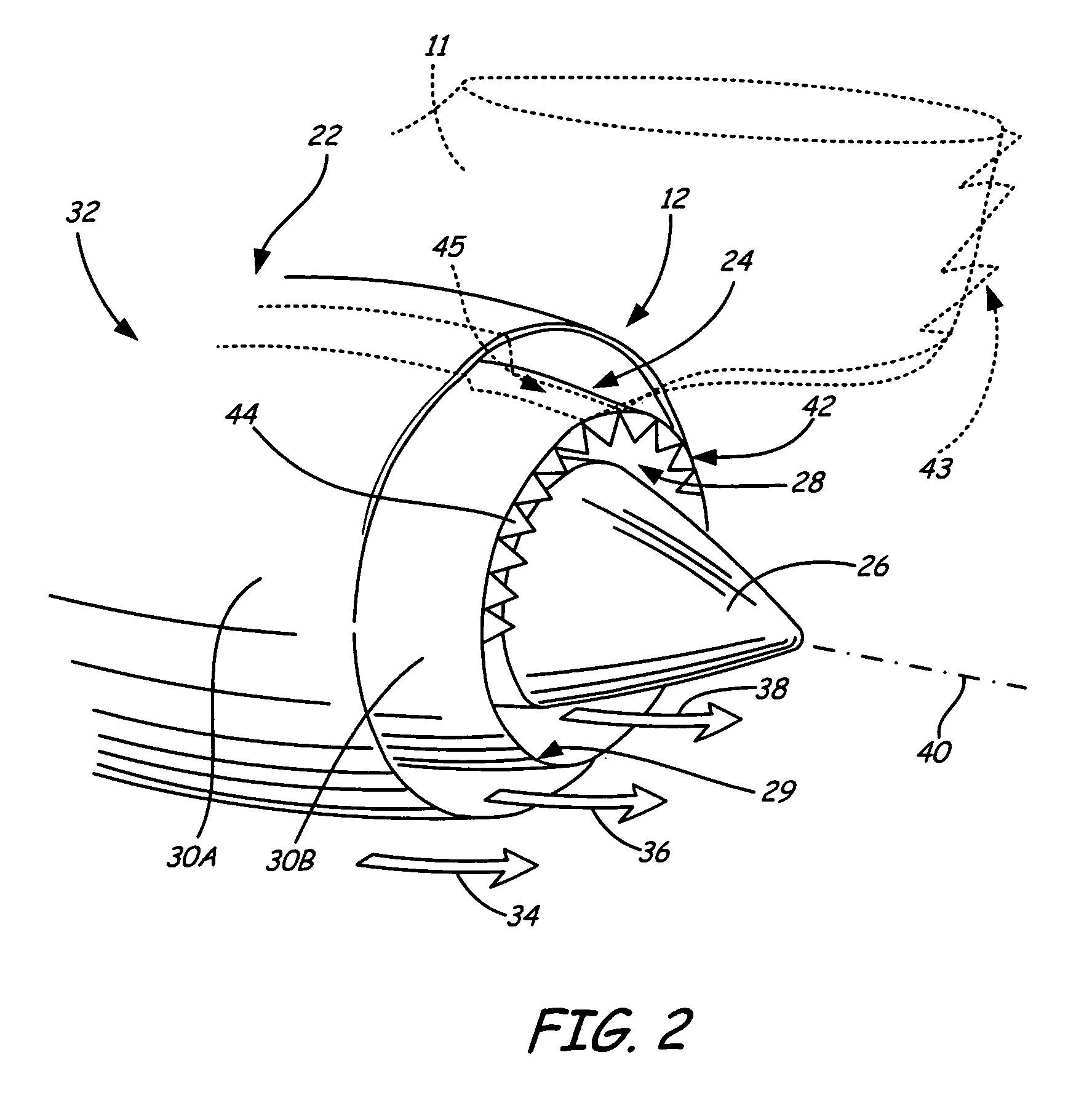 Asymmetric serrated nozzle for exhaust noise reduction