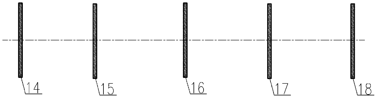 Anti-ship mutilating device capable of realizing self-induction and step-by-step and compartment-by-compartment release of energy and use method of device