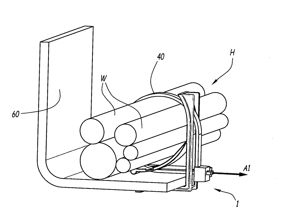 Self-fastened bracket for mounting a wire harness to a support structure of a vehicle and vehicle comprising the same