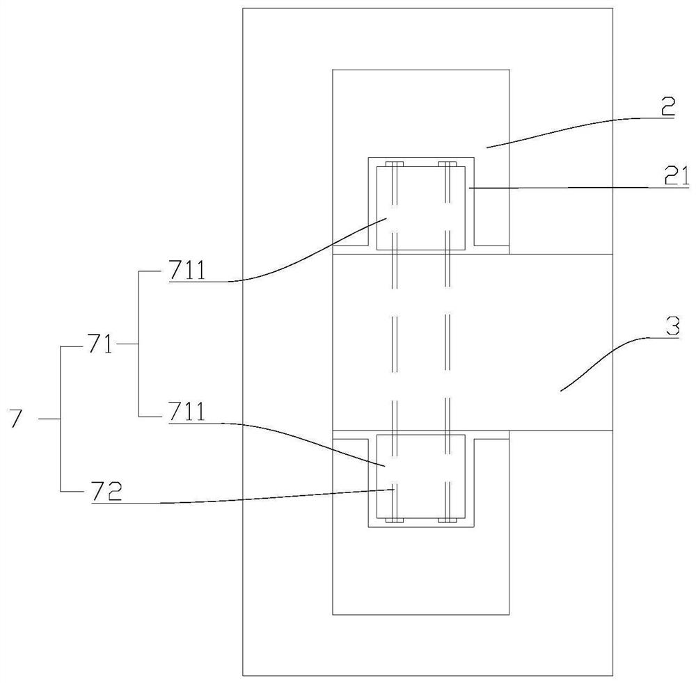 flexible mooring rail