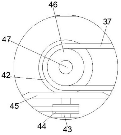 Device of automatically applying heat conducting silicone grease on semiconductor chilling plates