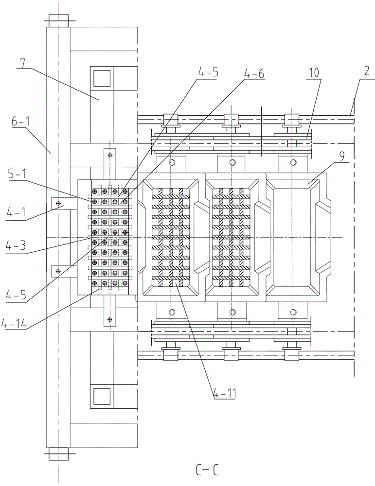 Segmented ferroalloy casting machine and process method for producing ferroalloy casting pellets