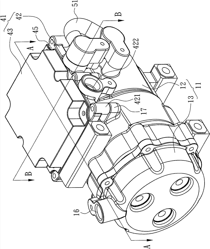 Power-driven compressor capable of preventing overheating of control circuit