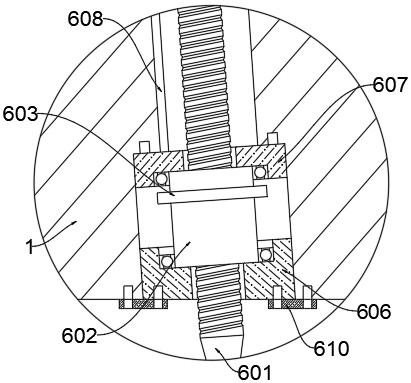 A portable power construction grounding device