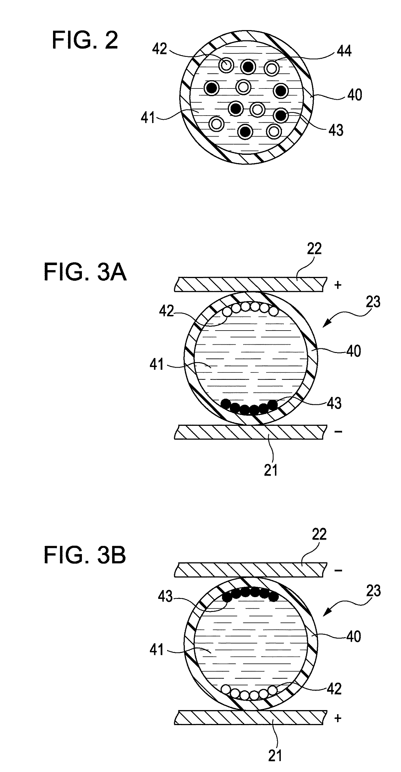 Electrophoretic display device and electronic apparatus