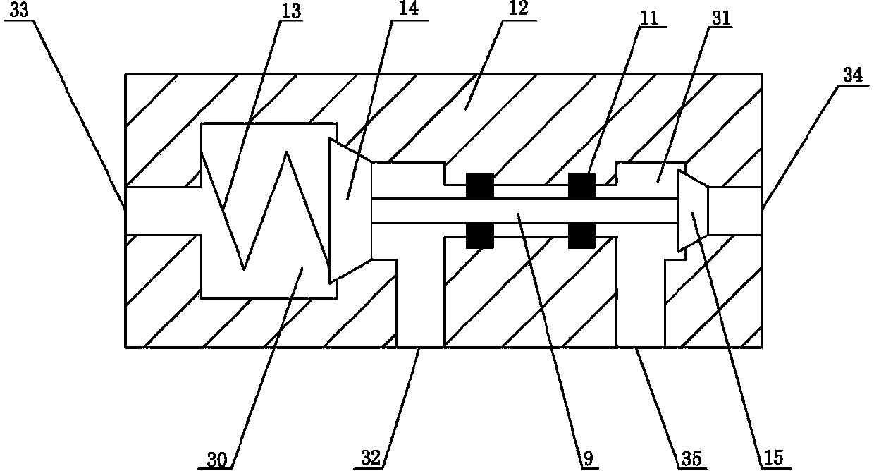 Three-cylinder reverse osmosis seawater desalting and concentrated seawater energy recycling system