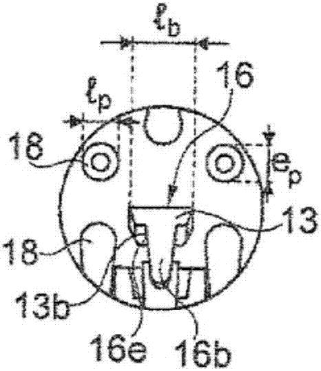 Applicator for applying a cosmetic, makeup or care, product to the eyelashes and/or eyebrows