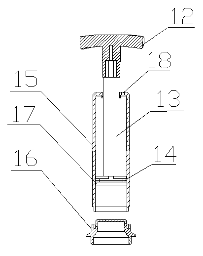 Suction pump used in combination with fresh-keeping box