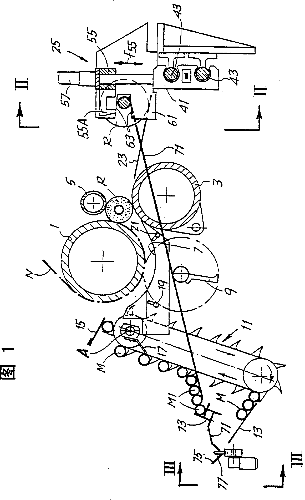 Peripheral rewinding machine for producting rolls of wound web material and corresponding method of winding