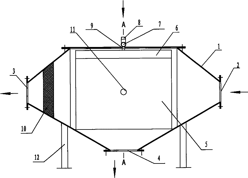 Laminar flow condenser for thermal decomposition and liquidation of biomass