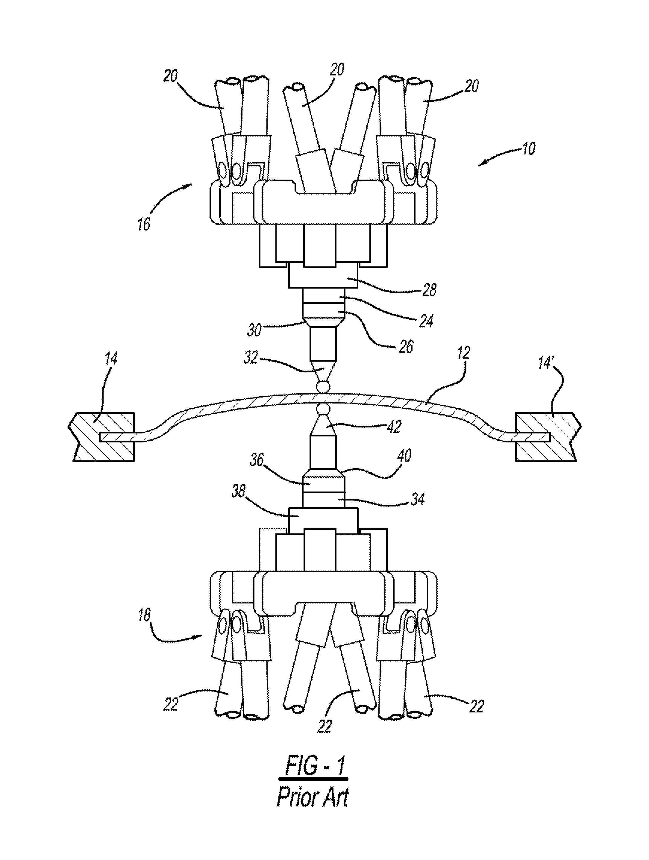 High stiffness and high access forming tool for incremental sheet forming