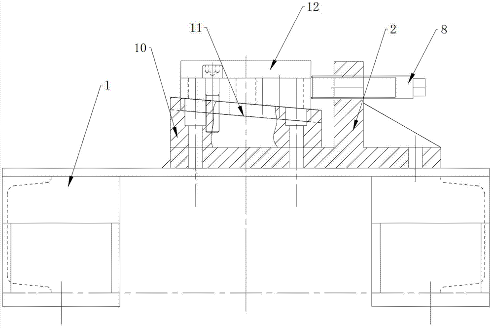Supporting device for head of pipe bender