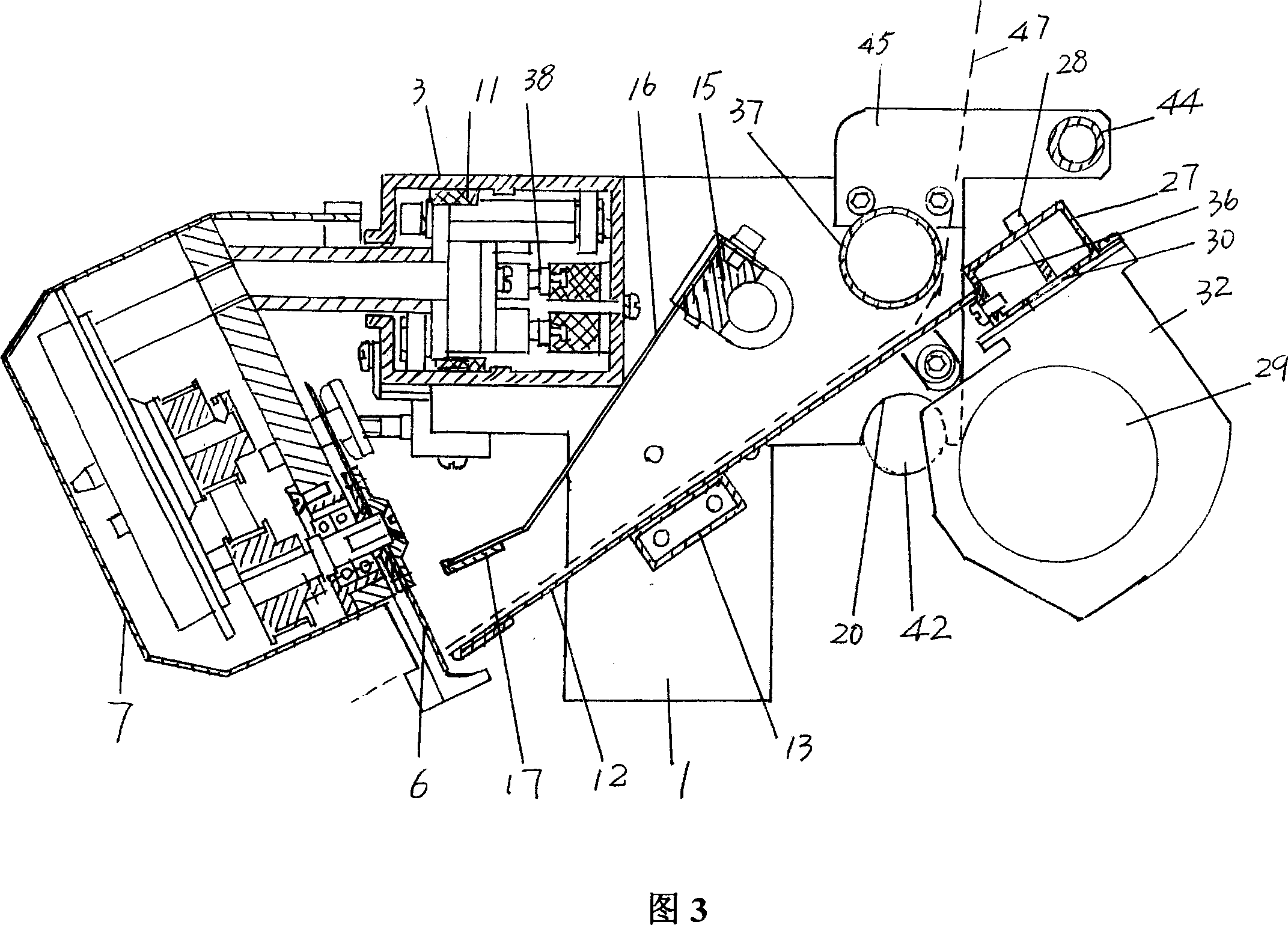 Cutting mechanism of cloth-stentering machine