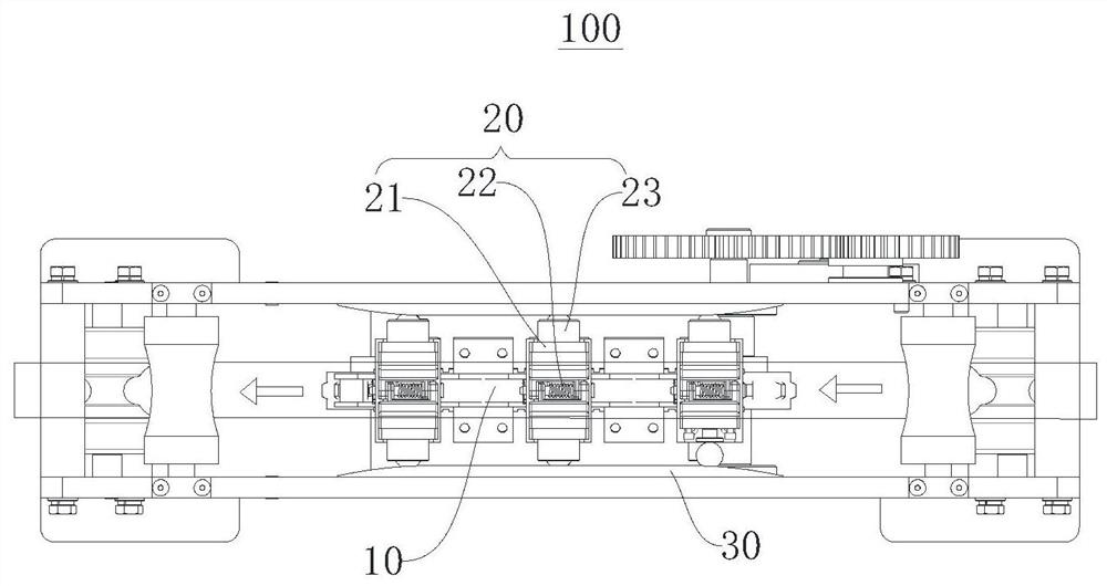 Cable traction device