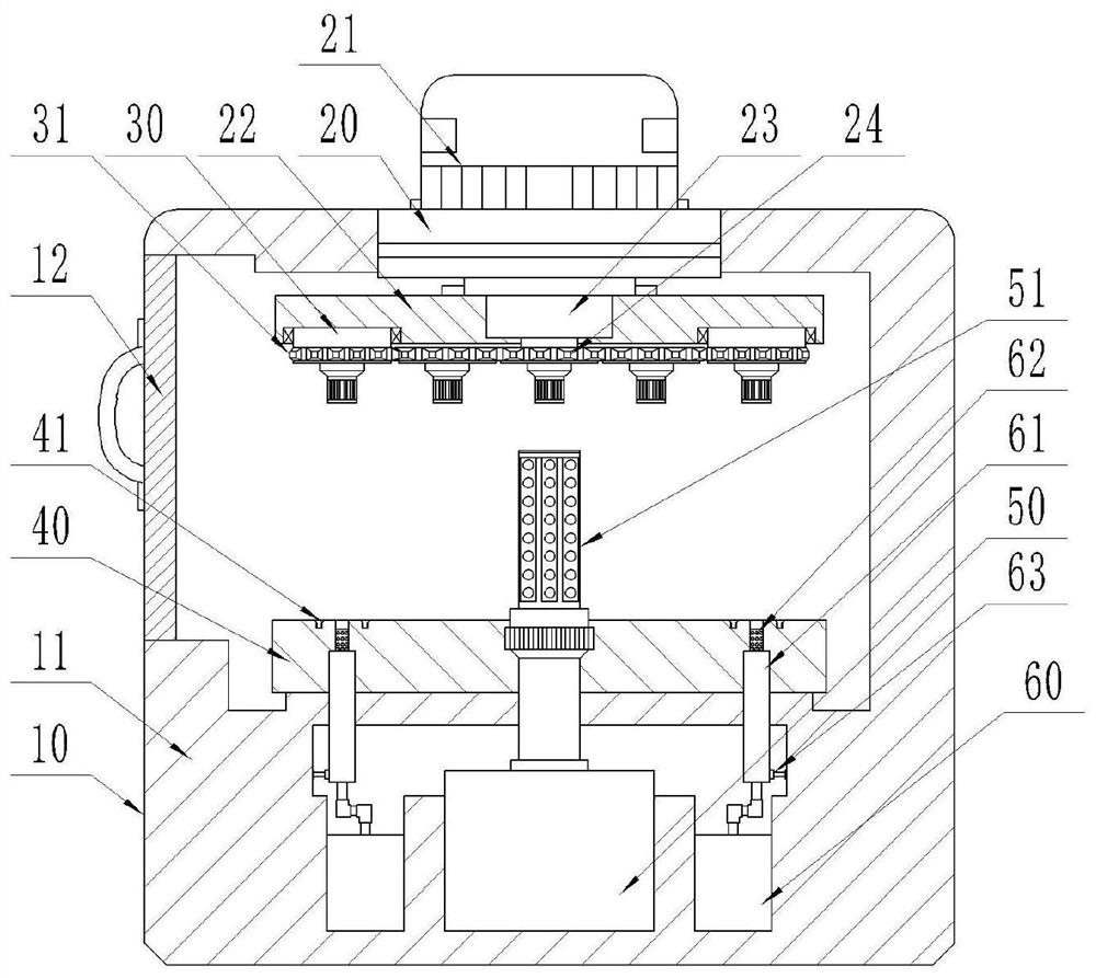 Paint spraying device and method applied to hardware workpiece