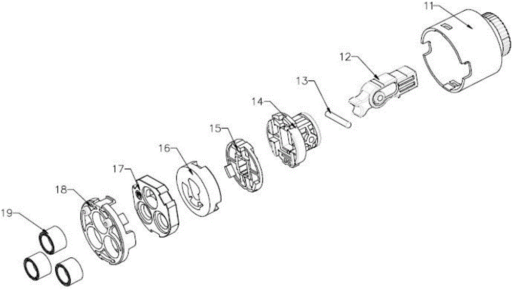 Control valve used for electric heating faucet and work method of control valve