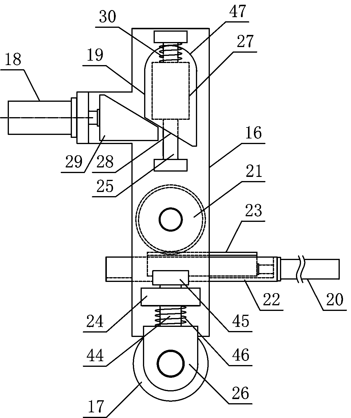 Yarn variable speed winding mechanism